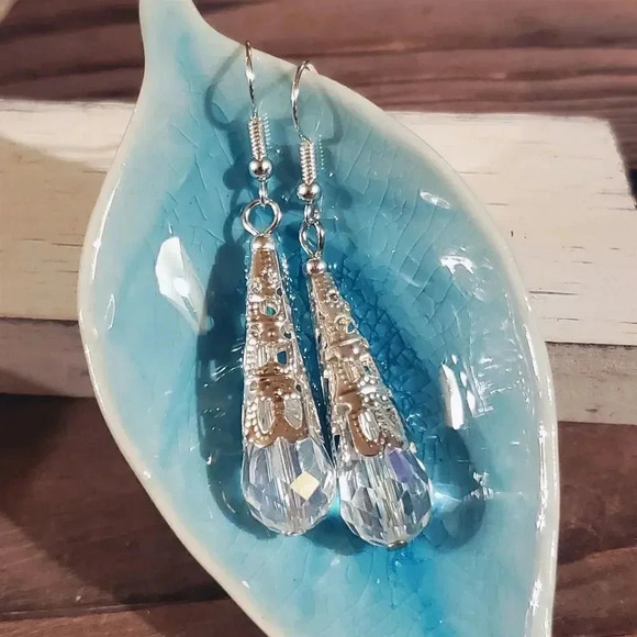 Handcrafted Caged Filigree Faceted Clear Crystal Silver Teardrop Earrings - Picture 4 of 7